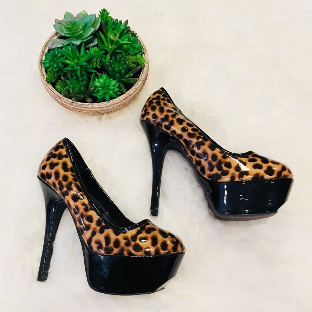 Charlotte Russe Stiletto Leopard Heels Size 9 ♥️